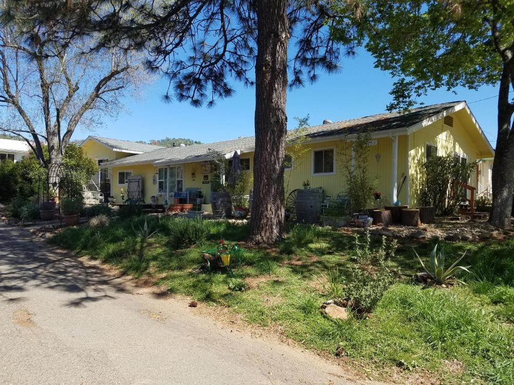 Yosemite Plaisance Bed & Breakfast